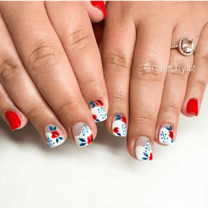 fourth of july nails design 